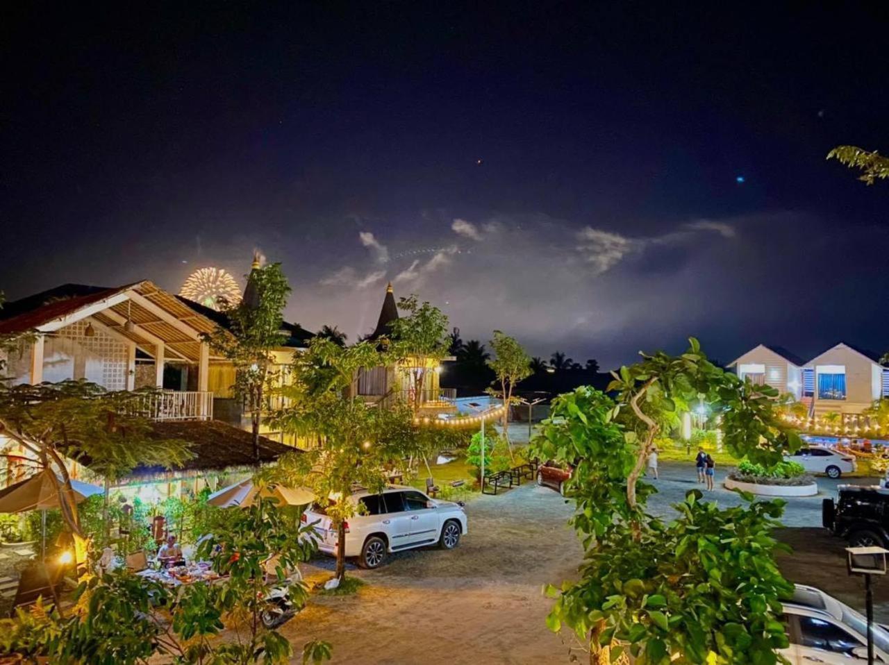 Finance Boutique Hotel Kampot Exterior photo